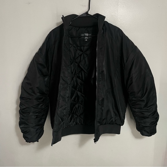 Streetwear Black Bomber Jacket Size Large - Picture 3 of 10